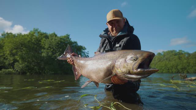 КАМЧАТКА, СНАСТИ на ЧАВЫЧУ, как подобрать ЭКИПИРОВКУ, лучшие БЛЕСНЫ Рыболовный магазин Большая Река