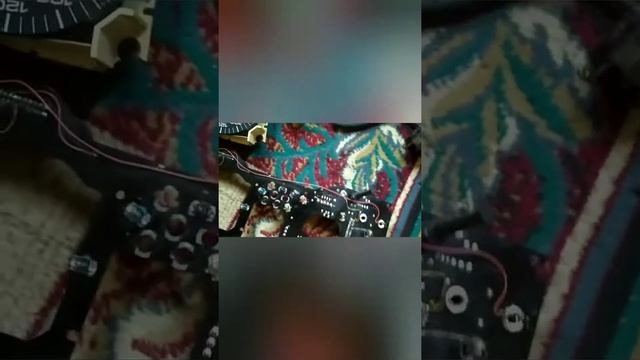 Не работает указатель температуры Ауди 80 б4. Разбор приборной панели. Контакты и провода датчика