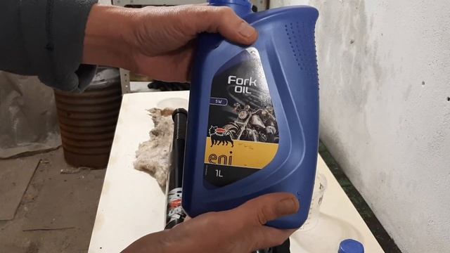 Regulmoto zr 250. Замена масла в вилке.