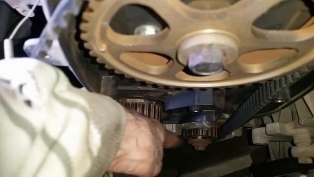 смена ремня грм на датсун он до 8 клапанов.mp4