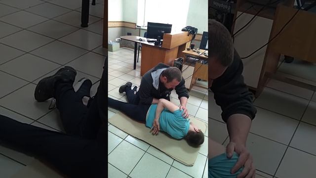 Сколиоз. Правка позвоночника в полевых условиях.