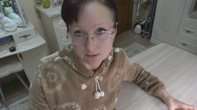 Хроника в городе. Пикировала сельдерей корневой. Проредила тимьян, майоран, цинерарию.. 1 марта 2024