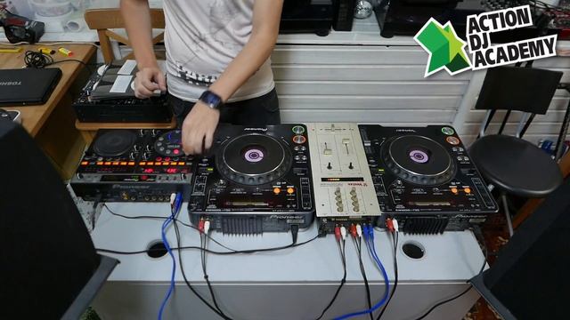 Как стать Диджеем. Сведение трека на вертушках Pioneer cdj-1000 | Dj Lum - Action Dj Academy