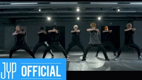 Stray Kids "God's Menu" Dance Practice