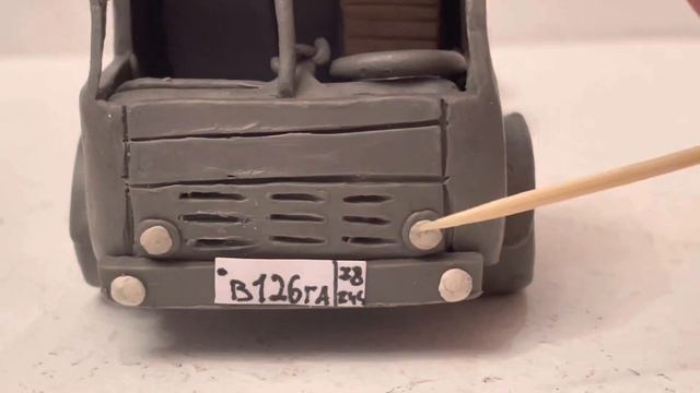 Слепил КАМАЗ 5350 из ПЛАСТИЛИНА! Мой первый грузовик!