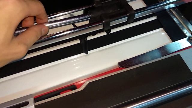 Как правильно выбирать ручной плиткорез