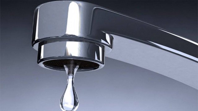 Из крана капает вода. Как узнать какой кран капает в смесителе Кран горячей или холодной воды Излив