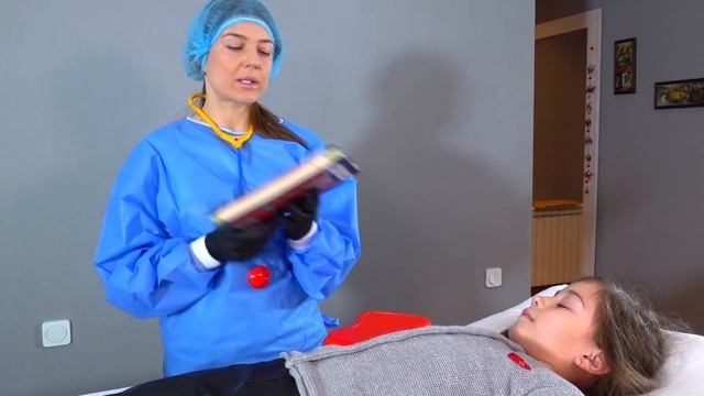 Важно ли мыть руки? Эмилюша и мама