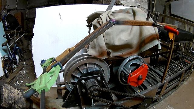 Самодельный снегоход. Часть 6. Как сделать сиденье. Передок каркаса. Доработка рамы.