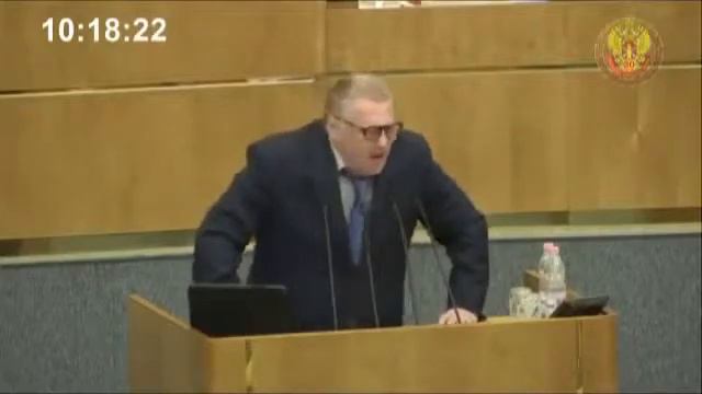 ЖИРИНОВСКИЙ ОЧЕНЬ ЗЛОЙ КРИЧИТ,РУГАЕТСЯ И НАЕЗЖАЕТ