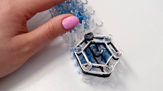 ПЕЧЕНЬЕ ОРЕО из резинок на станке. Миниатюра для кукол из резинок | OREO Rainbow Loom Bands