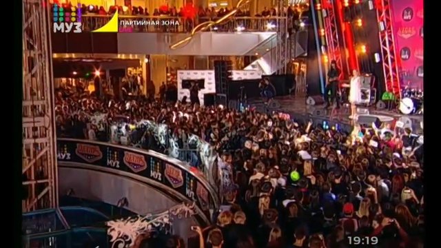 Глюк'oZa (Глюкоза) "Без тебя" | Партийная зона МУЗ-ТВ, 2.10.2016