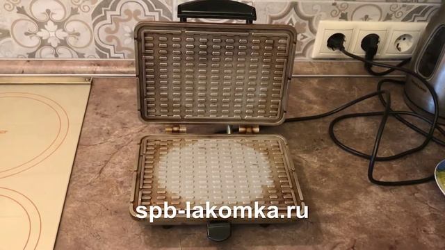 Советская вафельница. Для тех, кто хочет приготовить хрустящие трубочки как в СССР.