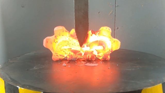 ТОП 10 | Гидравлический пресс давит различные предметы.