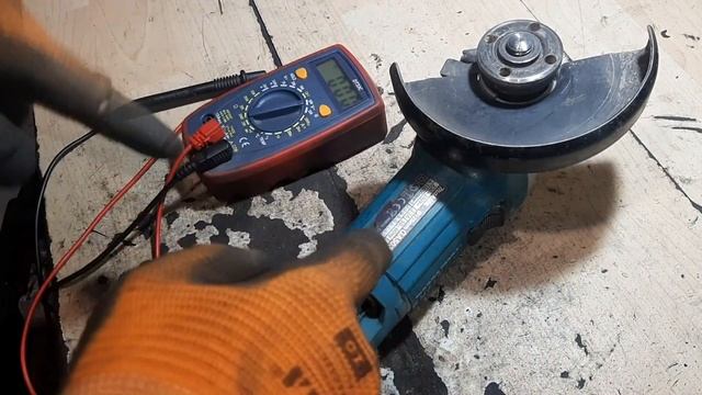 Болгарка Makita 125 не включается - простой ремонт.