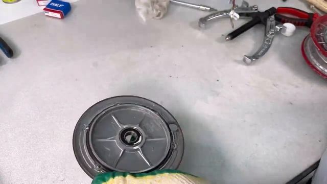 Электросамокат включается, но не едет. Что делать?