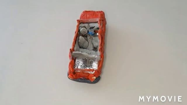 слепил ваз 2104 из пластилина