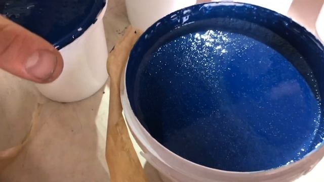 Краска завод на Камаз синяя и оранжевая