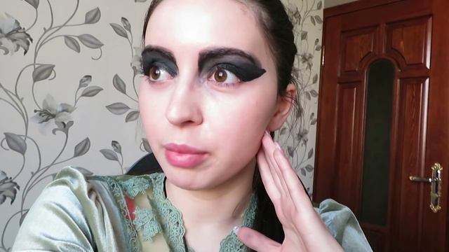 ДЕНЬ РОЖДЕНИЕ ЖАЛИ / ВЫБОР НАРЯДА / VLOG Ayka Emilly