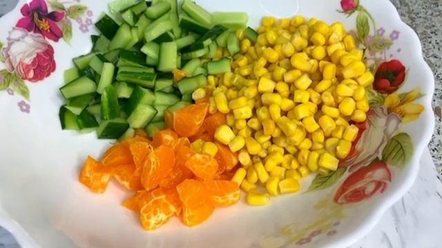 Вкуснейший Салат с Мандаринами и Крабовыми палочками!