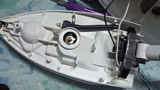 Парогенератор Tefal нет нагрева утюга / Ремонт на коленке