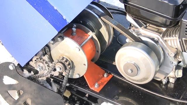 Буксировщик Сигма с вариатором TAV2-40, коробка реверса с синхронизаторами.