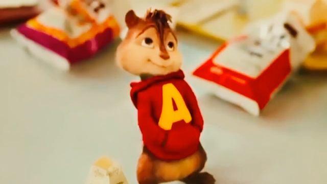 Элвин и бурундуки поют песню двигаться