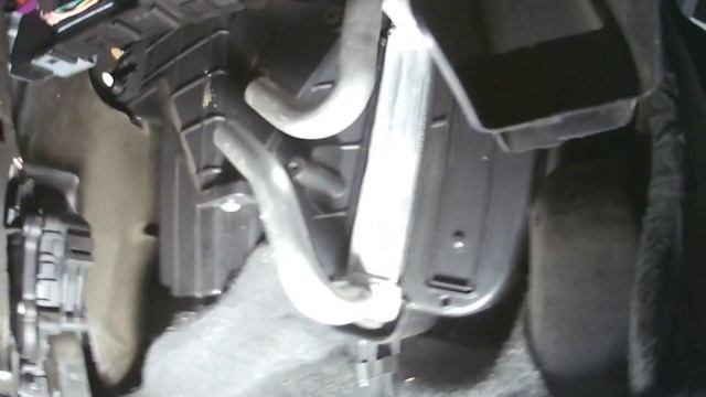 Джили Эмгранд 7  замена радиатора печки