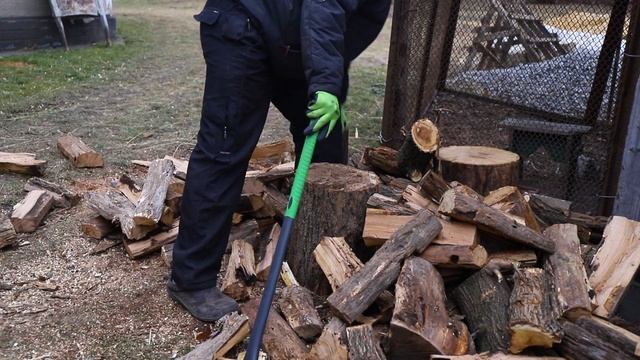 ?ТОПОР-КОЛУН Geolia 1.5кг Фиберглассовая ручка. ЗАГОТОВКА ДРОВ на ЗИМУ в КОТЕЛ. Жизнь в деревне