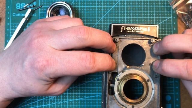 Flexaret VI. Ремонт и разборка. Не трогай эту камеру, она тебя сожрет!!!