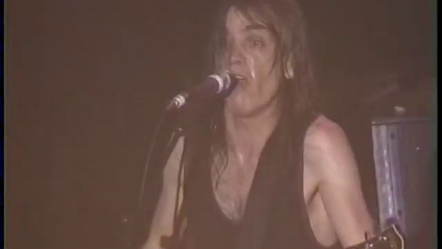 AC/DC - Malcolm YOUNG ( LIVE ) 1/2