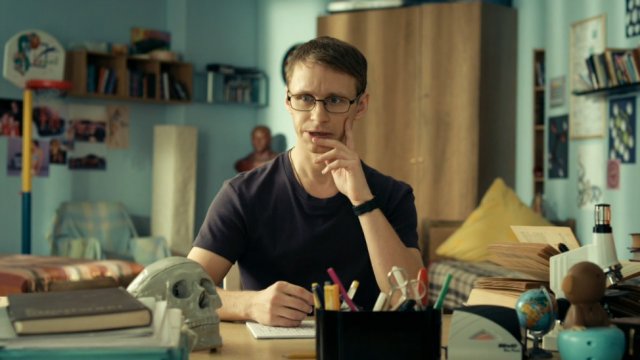 Универ. Новая общага: Валя и детская загадка