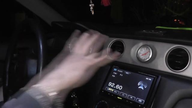 Установка 2Din Двухдиновой магнитолы в Митсубиси Аутлендер1