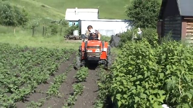 Окучник для минитрактора