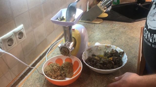 Домашний паштет из утиной печени.