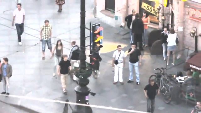 Кавказцы нажрались и отхватили прям возле ресторана