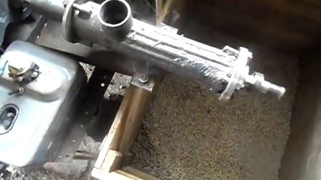 пресс-гранулятор шнековый самодельный!!!