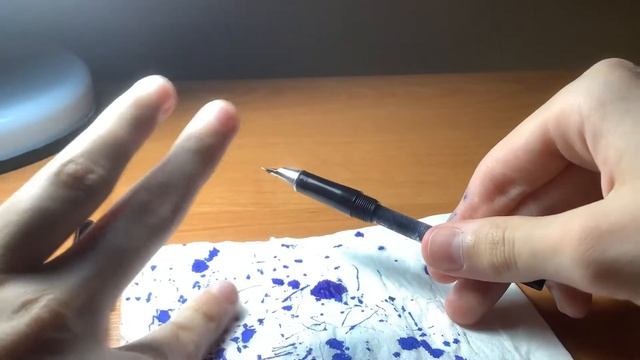 КАК ЗАПРАВИТЬ ПЕРЬЕВУЮ РУЧКУ