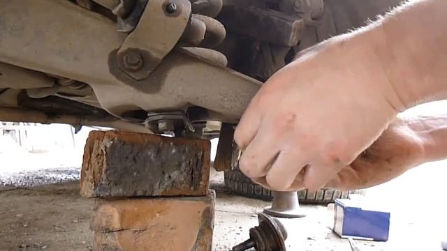 Замена нижней шаровой опоры на ВАЗ 2107