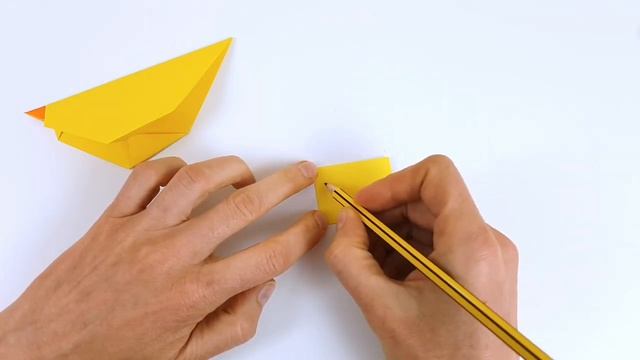 Оригами. Цыплята, Курочка. Закладки для книг