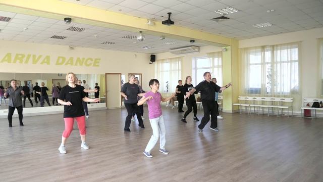 Bella. ФРАГМЕНТ УРОКА. ОМСК. Lariva Dance. 29.03.2023 г.