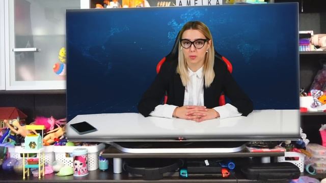 Новогодние Истории с Амелькой Карамелькой! Как семья готовилась и украшала елку к Новому Году!