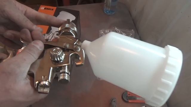 Готовим новый краскопульт к покраске, новичкам инфа пригодится.