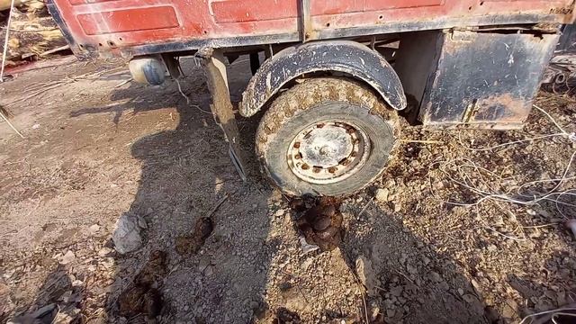 На Муравье за дровами.