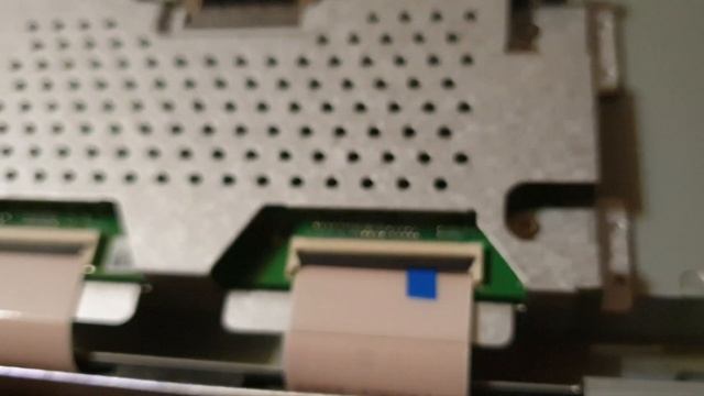 Samsung LE40D550 LE40D551 - как вернуть к жизни матрицу