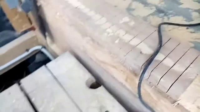 Как срезать толстый деревянный порог.