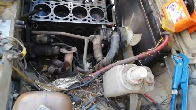 Антифриз попадает в масло двигателя, автомобиль нива