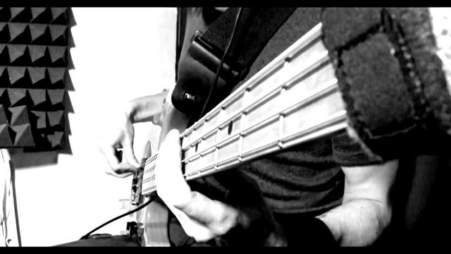 ГОЛОС ОМЕРИКИ - БИБОП И РОКСТЕДИ (партия баса)