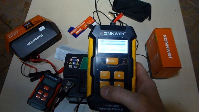 Konnwei KW510, Konnwei KW520, Miol 82-014, Ancel BST100. Зарядні пристрої і тестери для акумуляторі