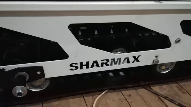 Мотобуксировщик SHARMAX. Шаг 9. Установка переднего поворотного модуля.